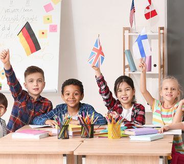Learning a foreign language good for kids at a young age 360x320